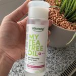 Hautklärendes Gesichtswasser